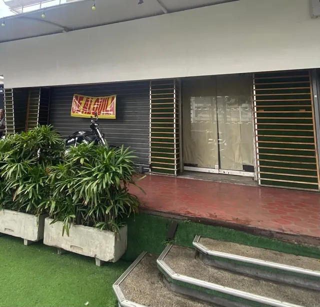 Local Comercial Calle Mucuchies, Las Mercedes