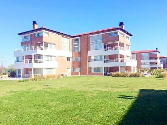 Departamento - Venta -  4 Amb C/dep - Club De Campo Hacoaj - Duplex Y Balcon Terraza