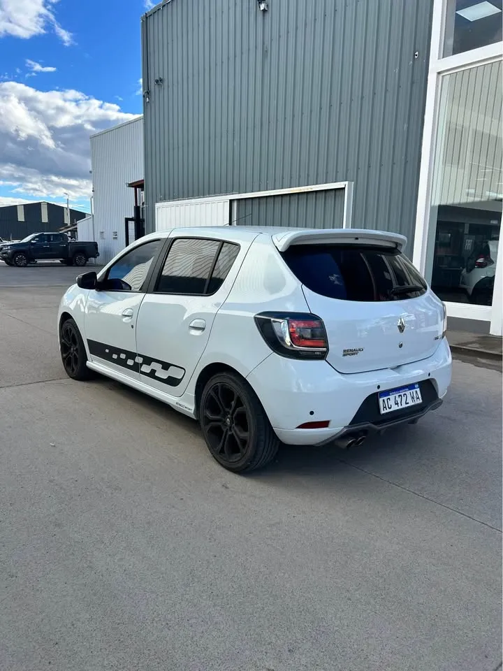 Renault Sandero 2.0 Rs 145cv567243827892736002