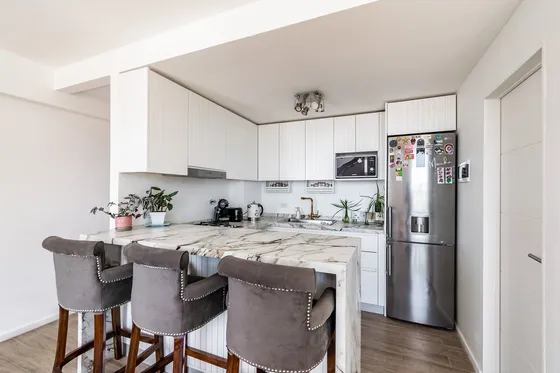 Venta 4 Amb Stos Lugares C/terraza Y Pileta Propia