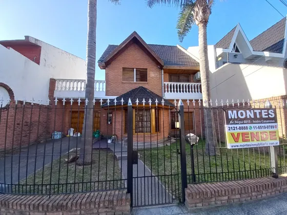 Casa Venta Isidro Casanova