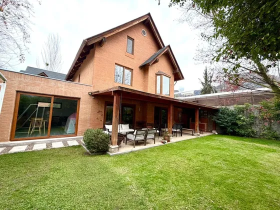 Casa En Venta Vitacura, Condominio, Santa María M.