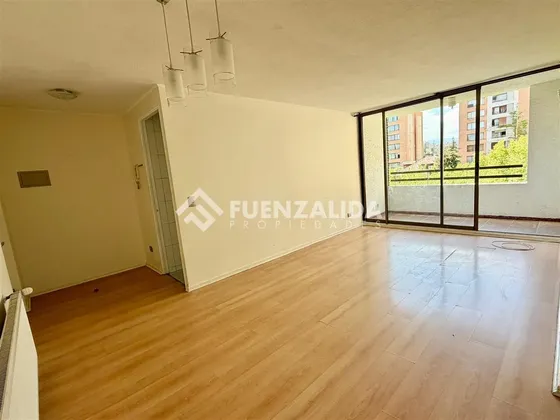 Departamento En Venta De 3 Dorm 2 B 1 Bod. En Santiago