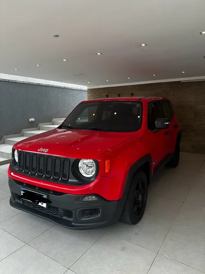 Jeep Renegade 1.8 Flex Aut. 5p