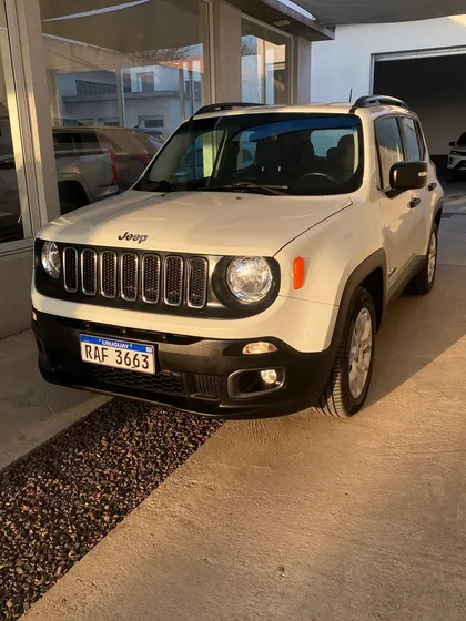 Jeep Renegade 1.8 Sport Flex 5p
