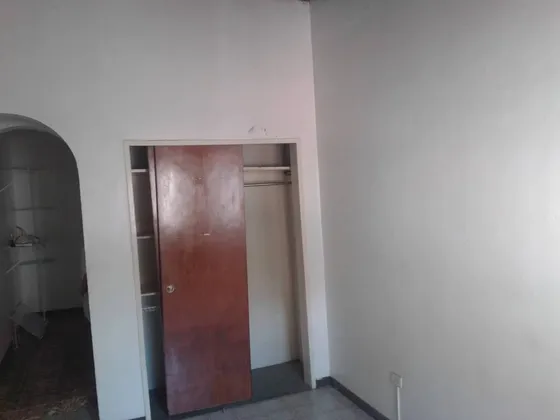 Rento Habitación En Chapellin, Entrada Independiente A 2 Personas, Magnifica Ubicación, Excelente Acceso Al Transporte, Abosuta Tranquilidad.