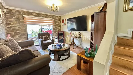 Casa Familiar En Huertos Familiares