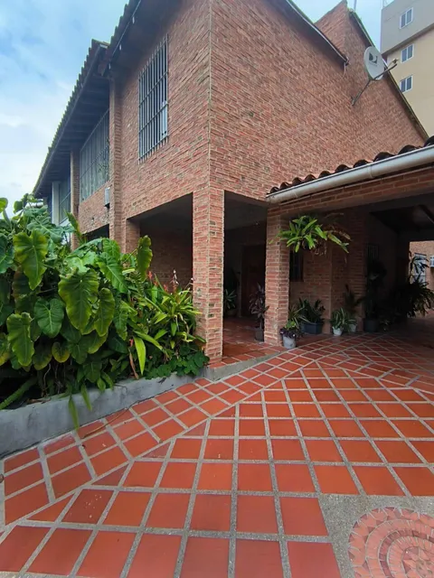 Ez Platinum En Venta Townhouse Parque Naguanagua