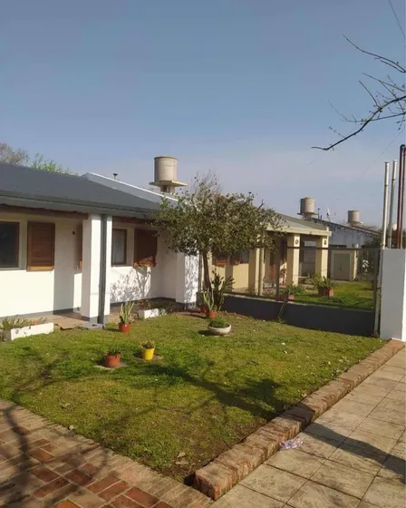 Casa En Venta Morse, Amplia, Patio, Ideal Familia