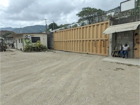 Alquilo Terreno 7.500m2 Guatire 5181