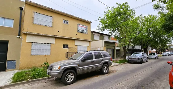 Departamento 3 Amb-ituzaingo Norte-excelente Estado-parrilla-aires Acondicionados