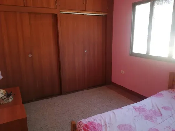 Rento Habitación En Las Acacias, Cerca Ucv, Amoblada, A 1 Persona.