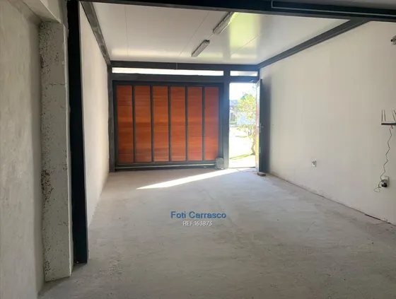 Locales En Venta 27000 Metros En Total En 4 Padrones