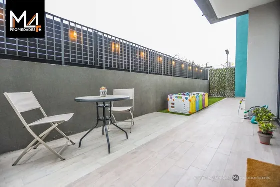Dpto 3 Dorm Nuevo Primer Piso Con Patio, Metro San Miguel