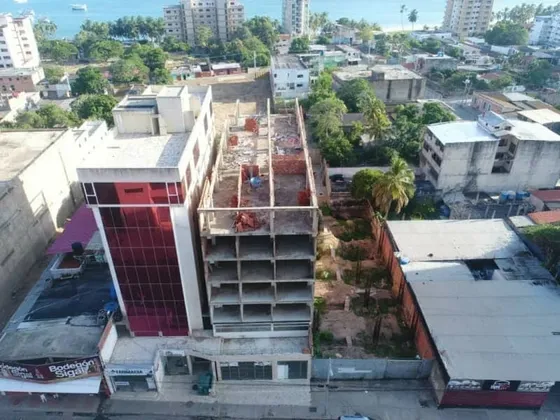 Venta De Estructura Para Edificio De 6 Pisos Con 20 Apartamentos En Avenida Bolivar Porlamar Isla De Margarita 