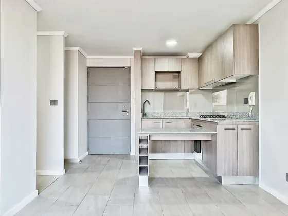 Edificio Av. Lo Espejo (1 Est. 1 Bod.) Vista Norponiente Pi
