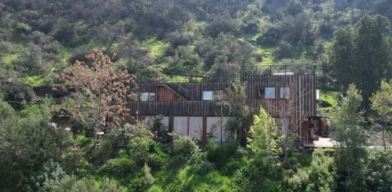 Casa En Venta De 6 Dorm. En Vitacura- Lo Curro Gran Vista