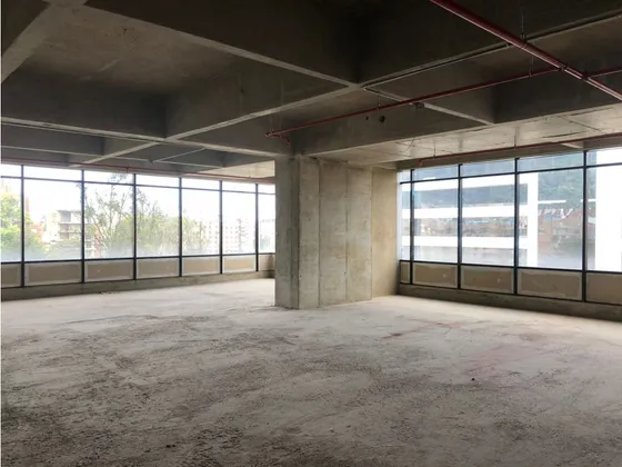 Se Vende Oficina En Chico Norte