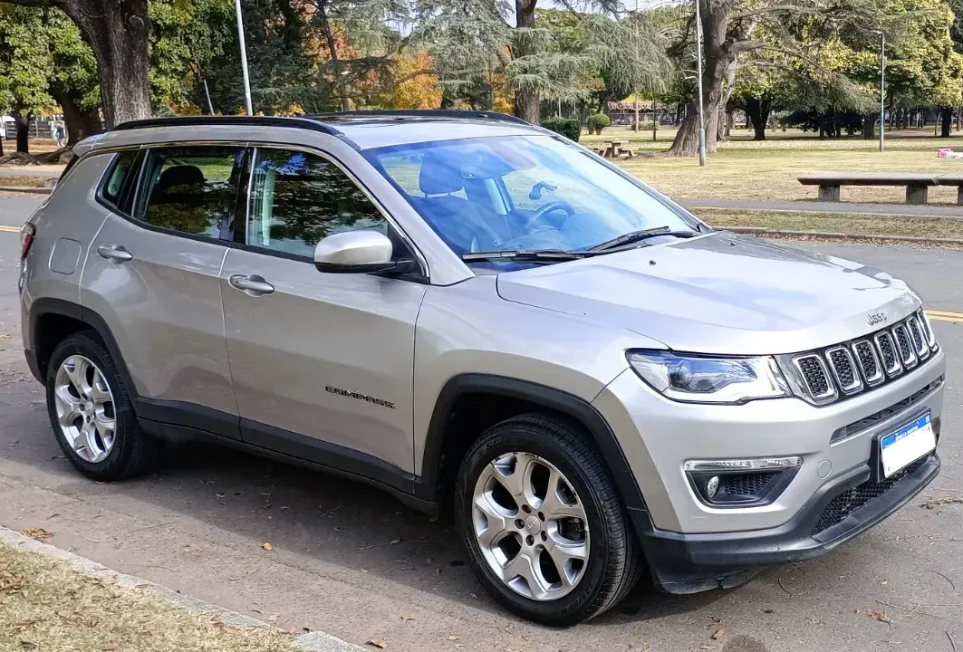 Jeep Compass 2.4 Longitude Plus