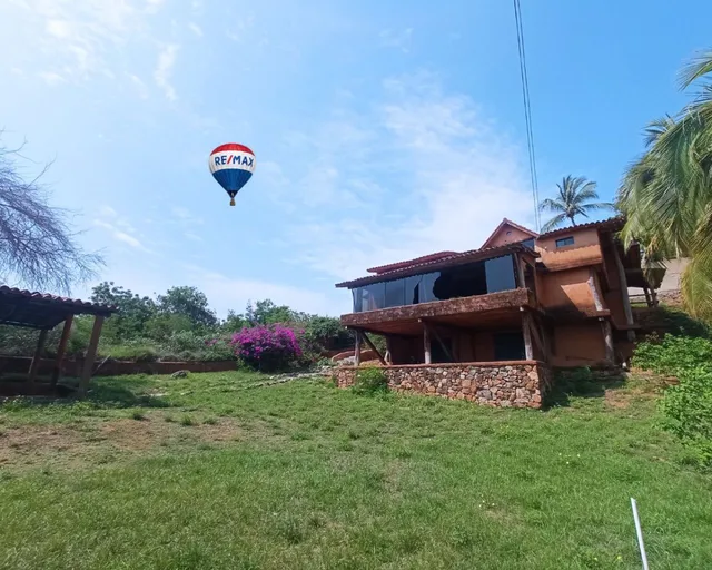 Casa Tipo Chana En Venta, Sector Guárame, Antolín, Isla De Margarita.