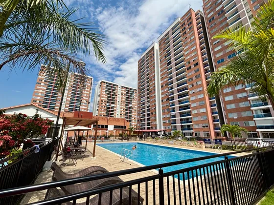 Apartamento De 74 En Un Excelente Conjunto 
