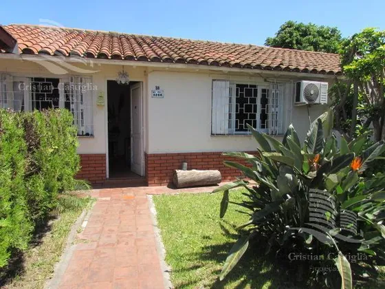 Casa Con Jardín A La Venta En Valentín Alsina