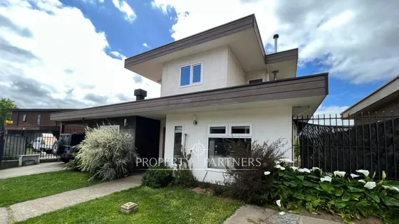 Casa En Encinas De Pilauco