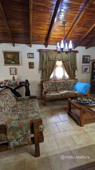 Grey Zuloaga Y Javier Philip Inzitu Realtors  Venden Hermosa Posada En La Colonia Tovar Aragua Carabobo Venezuela