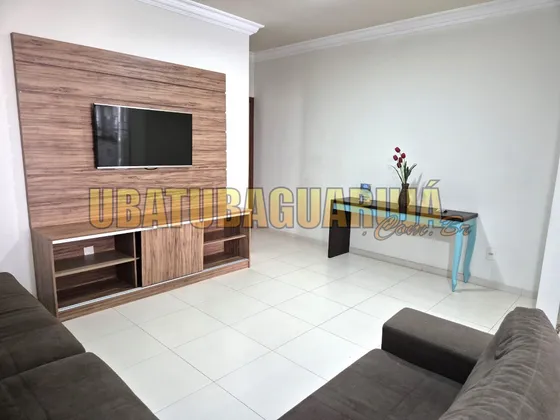 Lindo Apartamento 3 Dormitórios Com Churrasqueira E Piscina