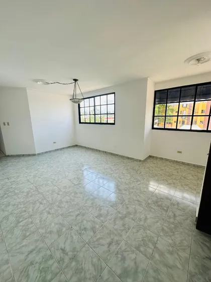 Apartamento En Alquiler  Padre Las Casas, Próximo Al Parque Central