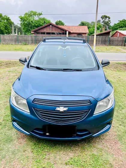 Chevrolet Onix Lt Mt 98cv