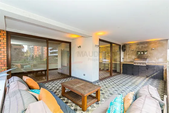 Remodelado Con Estilo Y Materiales De Calidad.