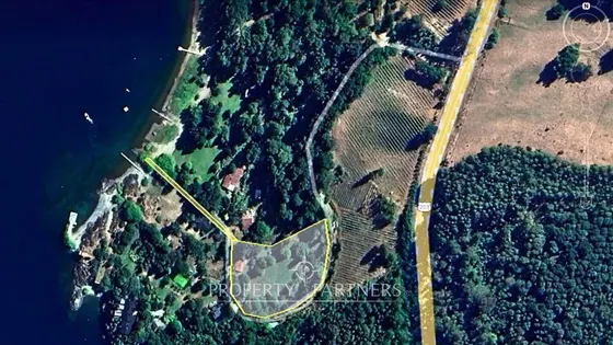 Terreno Con Vista Al Lago Panguipulli Y Acceso A P...