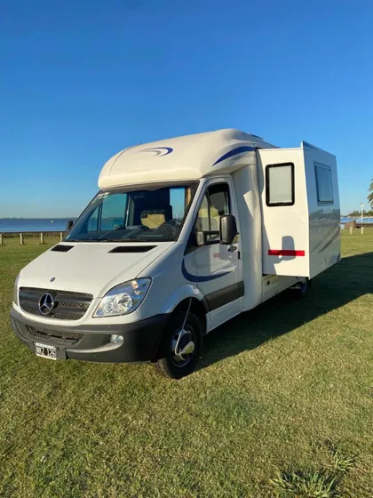 Mercedes Benz