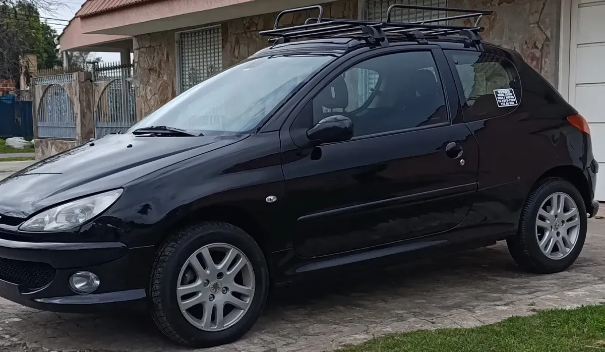 Peugeot 206 1.6 XS Premium NAV HDI