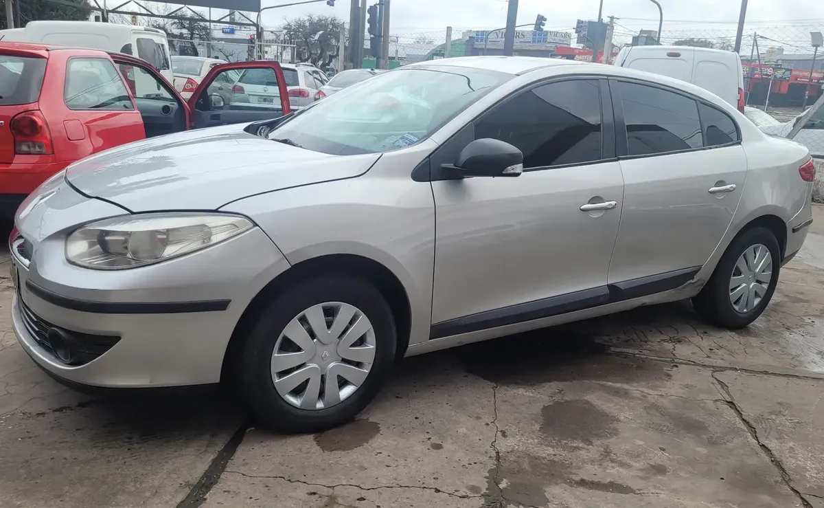 Renault Fluence 1.6 Confort Plus 110cv