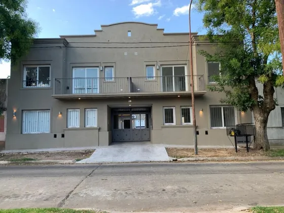 Venta Departamento 3 Ambientes Planta Baja- Barrio Fatima 