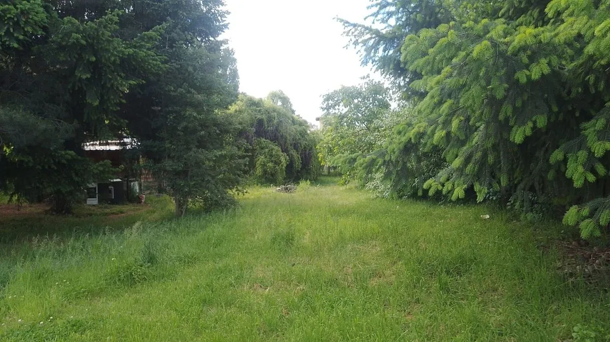 Lote Con Mejoras En B° Usina 