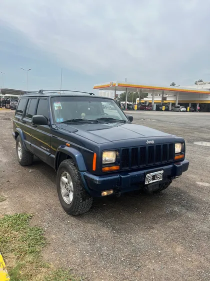 Jeep Cherokee 2.5 Classic