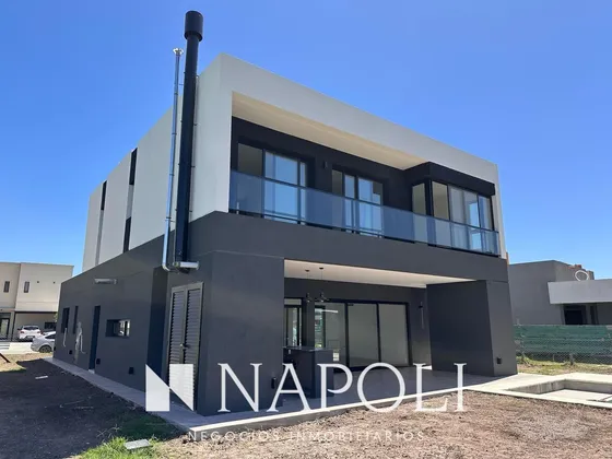 Casa A Estrenar En Venta En San Felipe, Canning