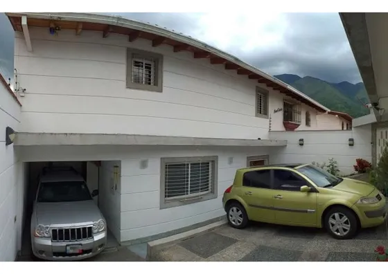 Se Vende Casa 490m2 El Marques 8986