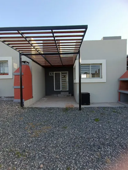 Venta De Departamento En Complejo A Estrenar Con Piscina En Villa Carlos Paz