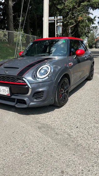 Mini John Cooper Works 2.0 Hot Chilli At