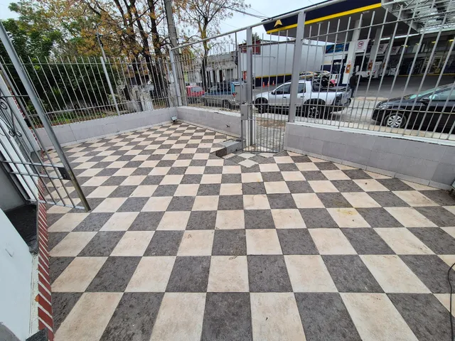 Proxima A Tienda Inglesa De Propios