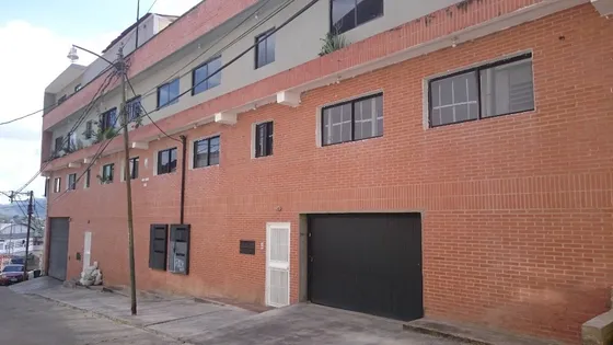 Se Vende En Mariche Edificio Galpon Y Terreno