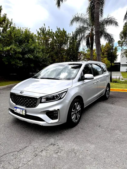 Kia Carnival 2.2 Crdi Ex Premium Avn