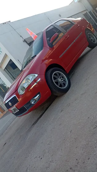 Fiat Siena 1.4 Attractive C/alarma Rstii