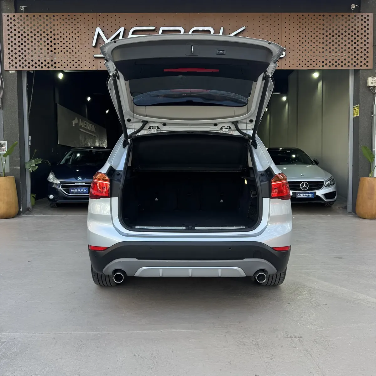Miniatura 7