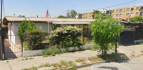 Casa Sector Gral San Martin / Santiago Bueras