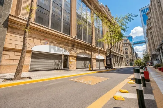 Edificio Corporativo En Arriendo - Bandera 237